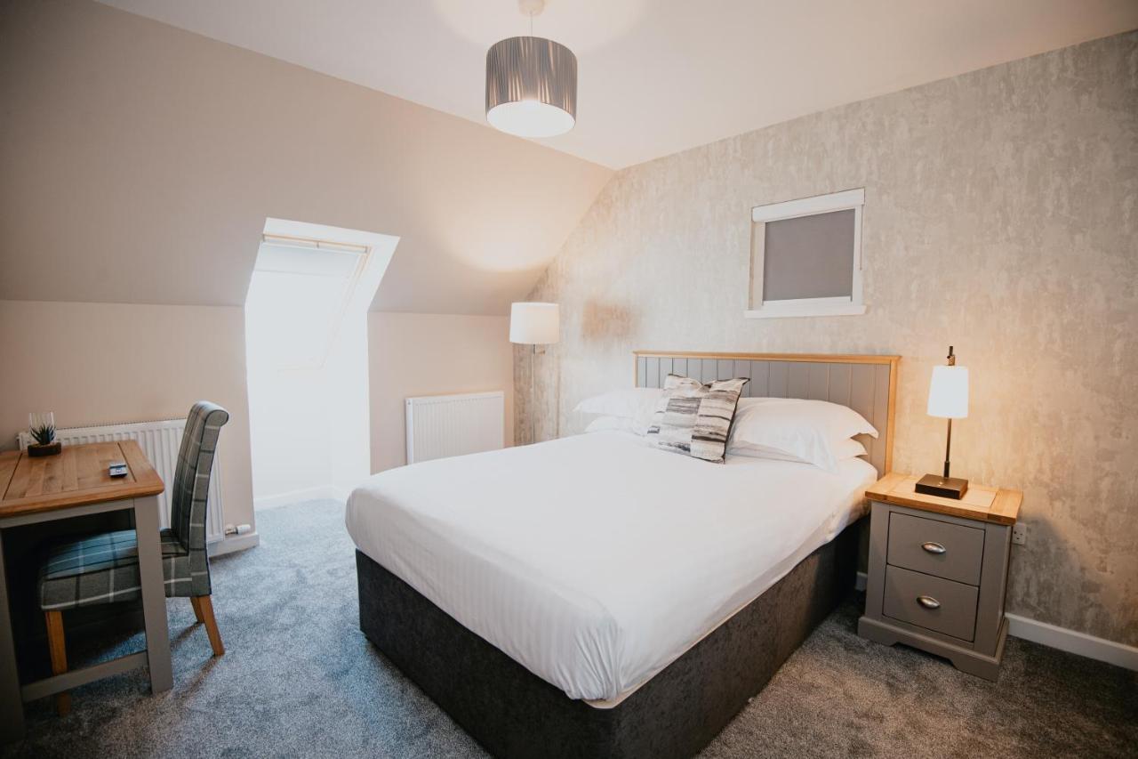The Seafield Arms Hotel Cullen - Self Catering Zewnętrze zdjęcie